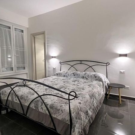 B&B Ladislaus Ladispoli Ngoại thất bức ảnh