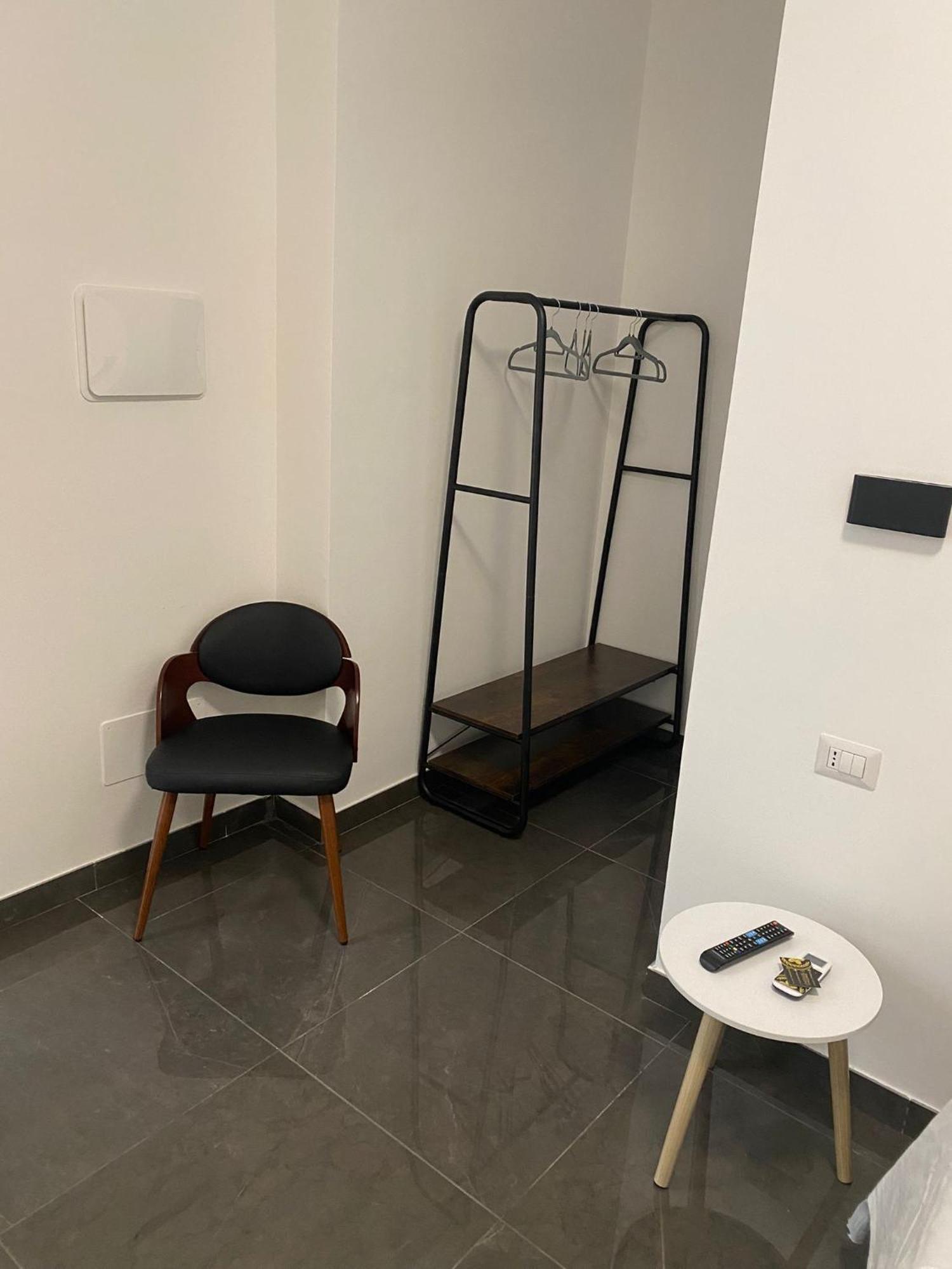 B&B Ladislaus Ladispoli Phòng bức ảnh