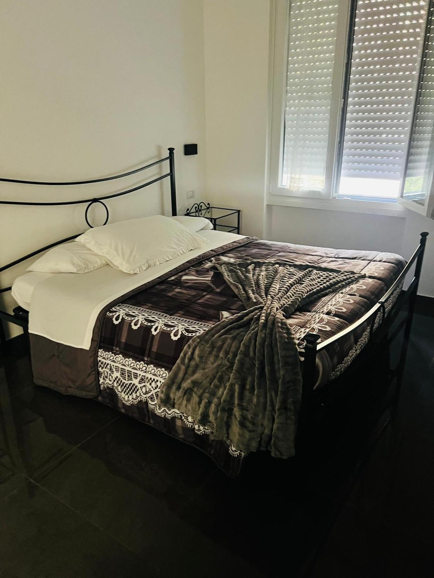 B&B Ladislaus Ladispoli Ngoại thất bức ảnh