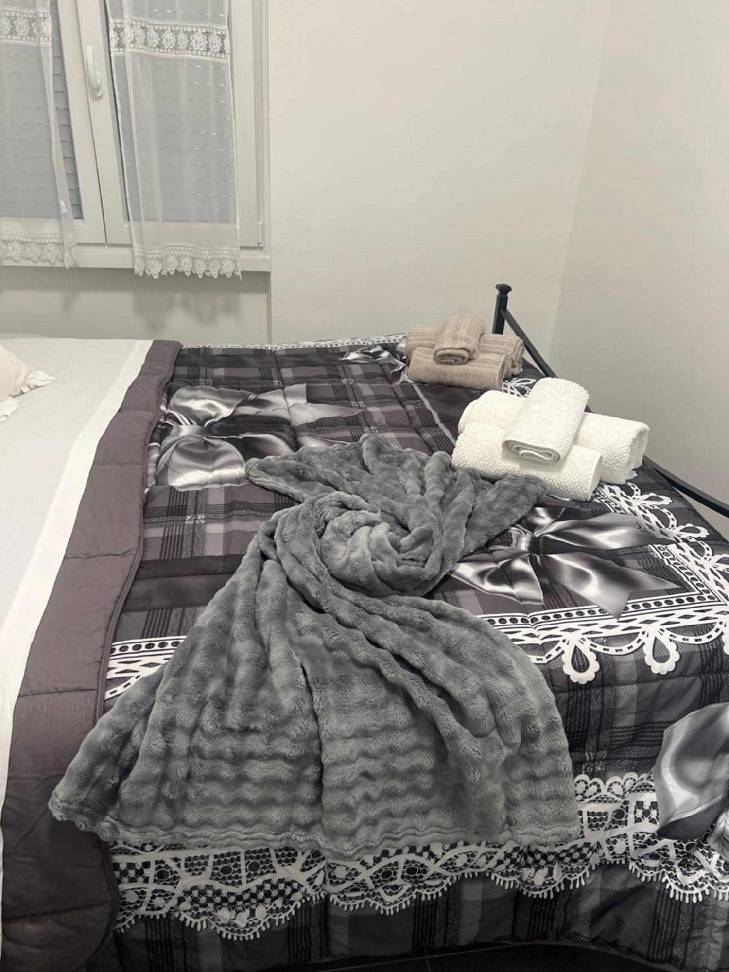 B&B Ladislaus Ladispoli Ngoại thất bức ảnh